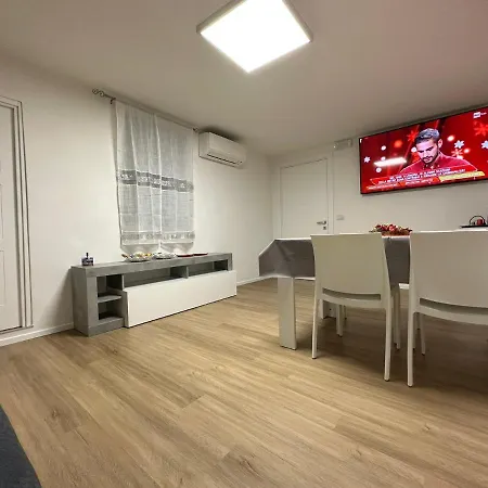 Raggio Di Sole 2 3* Bari